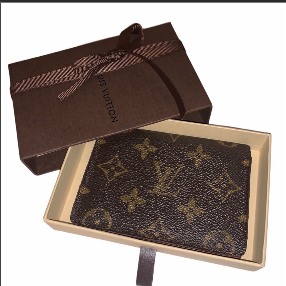 AUTHENTIC Louis Vuitton Wallet